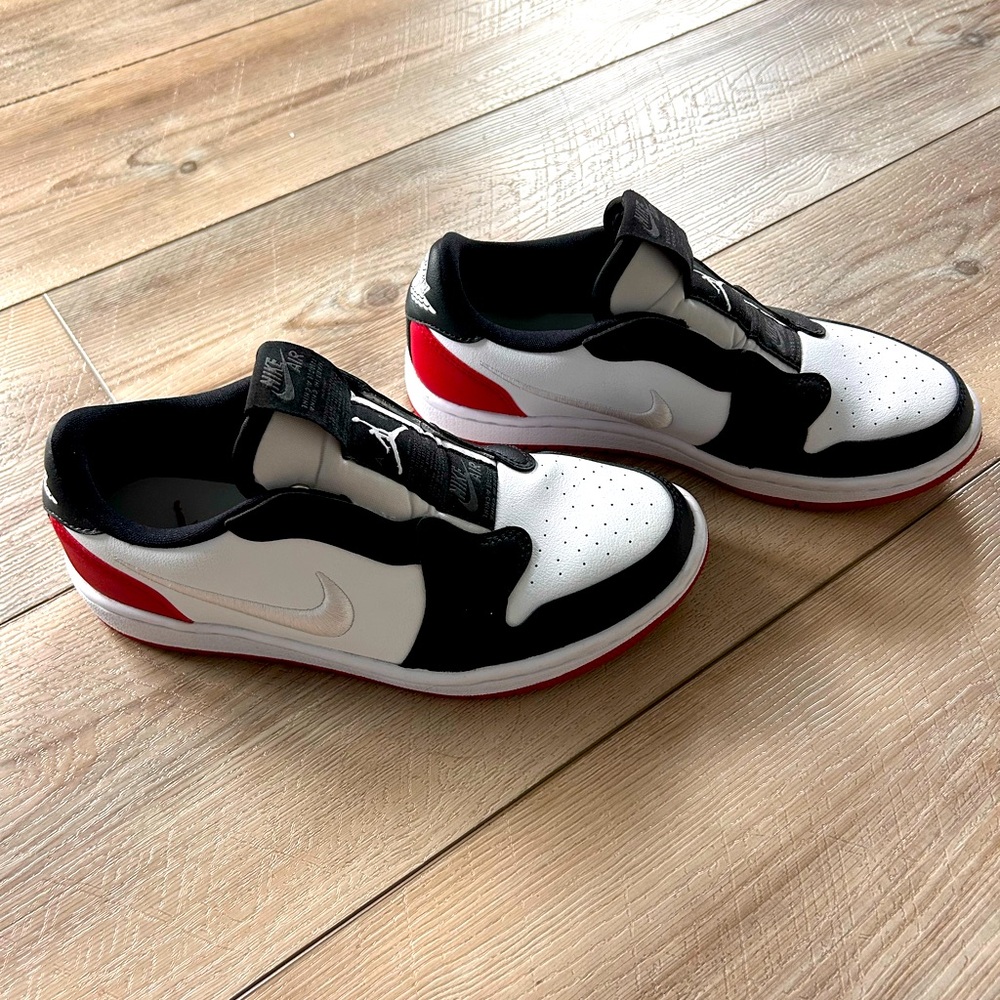 Nike Air Jordan 1 Low.